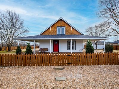 1009 Bliss St, Centerton, AR, 72719