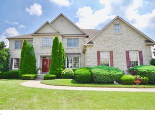 2 Eton Dr, Sewell, NJ 08080