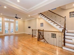 5214 Gibson St, Houston, TX 77007