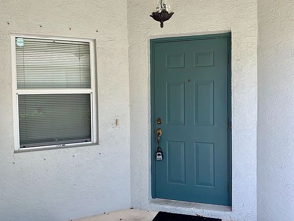 2nd image of 481 SW Talquin Ln