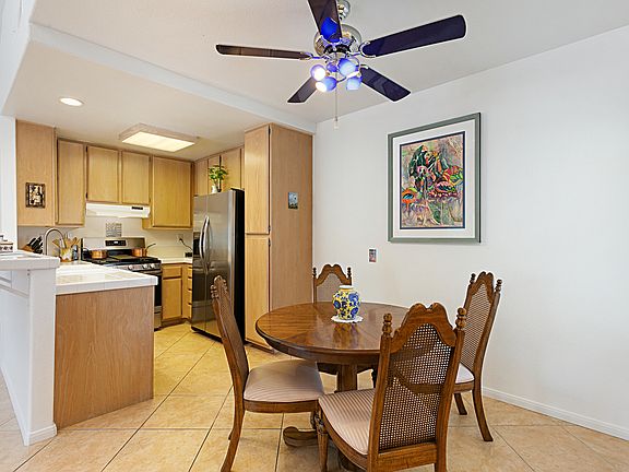 4th image of 450 Stoney Point Way Unit 136