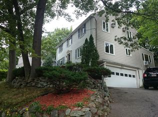 4 Travis Dr, Newton, MA 02467