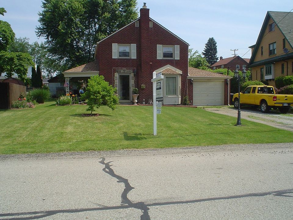 1st image of 1455 Stanley Dr