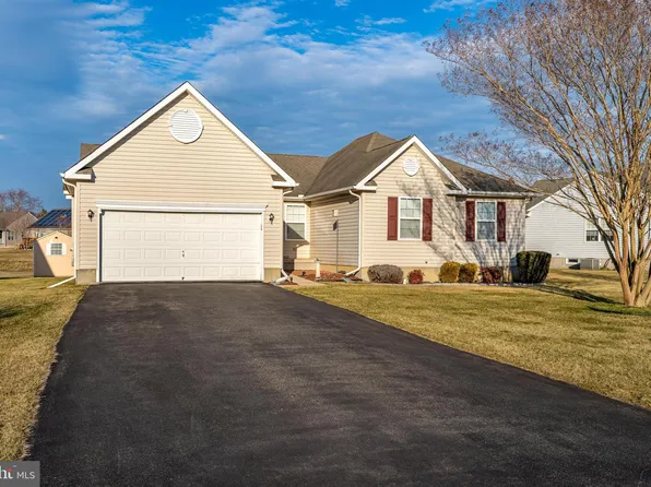 44 Meadow Lark Dr, Milford, DE 19963