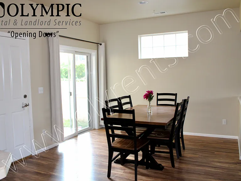 Dining room-66th_06062026