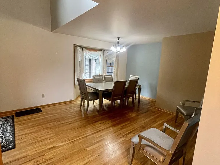 9533 Lansing Ave N — Photo 7