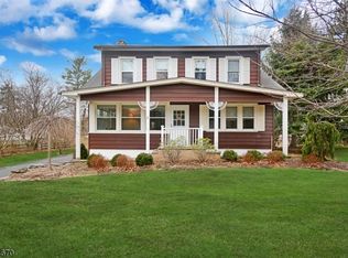307 Stirling Rd, Watchung, NJ 07069