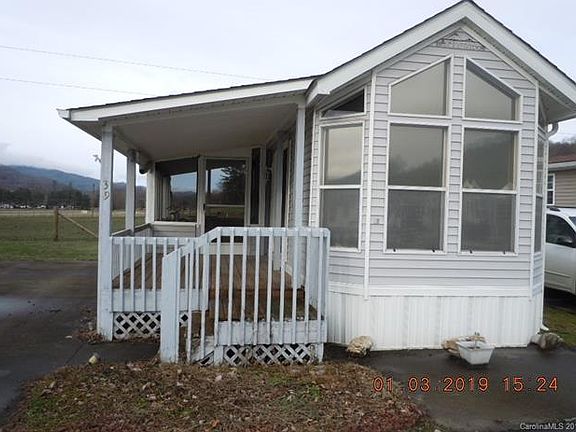 2nd image of 39 Summer Place Dr