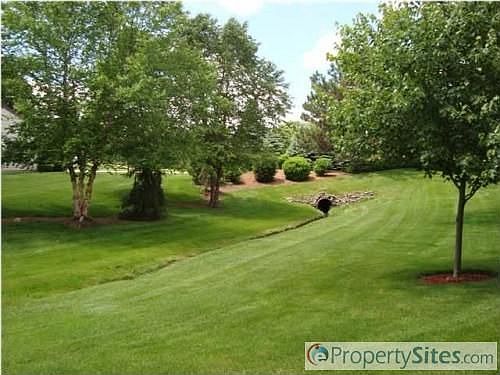 3rd image of 4828 Greenmoor Ct