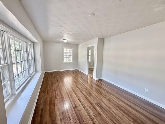 4th image of 4336 Anna Dr
