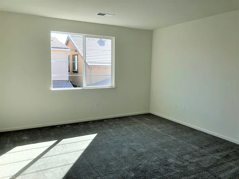 Baird Cir — Photo 13