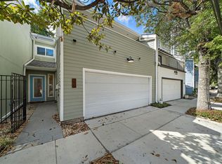 903 Hawthorne St, Houston, TX 77006