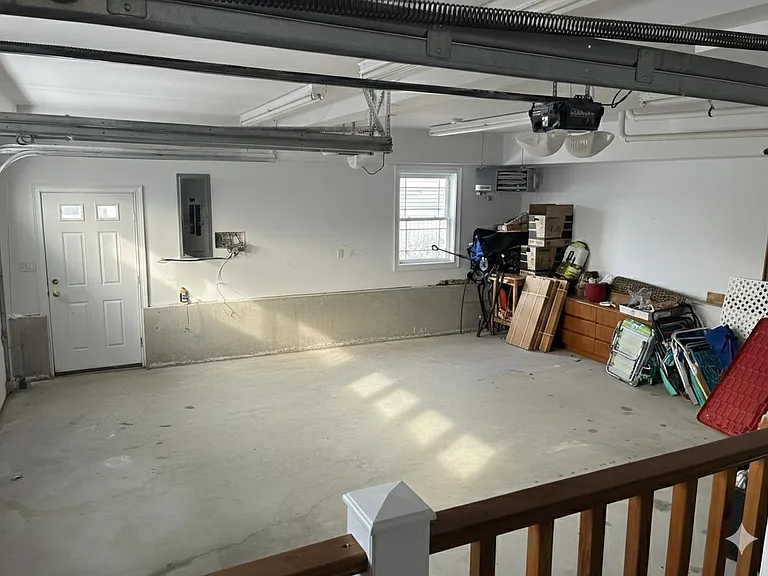 112 Ocean Dr — Photo 10