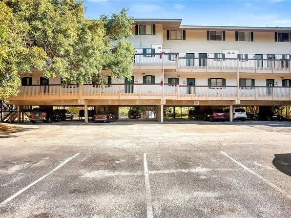 156 Dillon Rd APT 322, Hilton Head Island, SC 29926