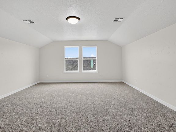 3rd image of 10114 Longtail Dr