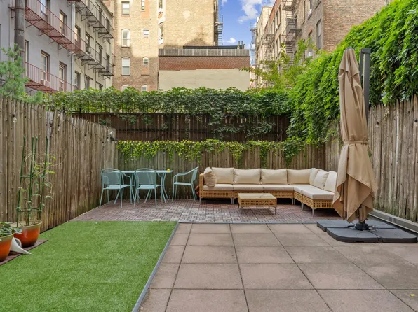 245 East 24th Street image 12 of 19