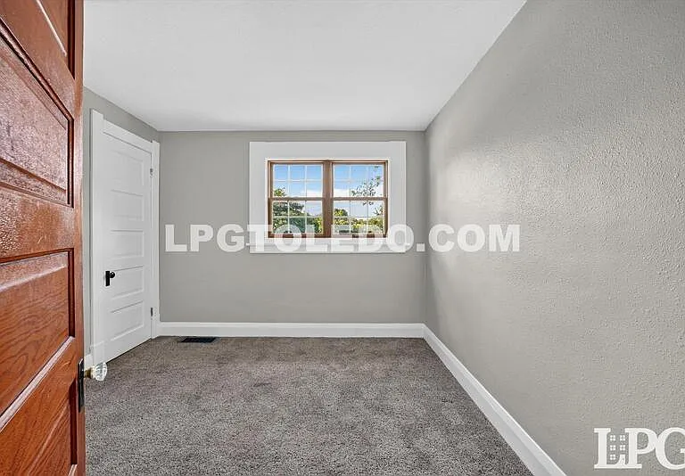 3318 Stickney Ave — Photo 21