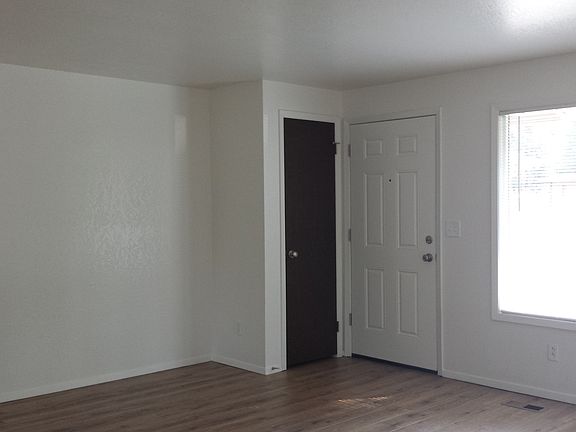 5th image of 5908 Streamside Pl