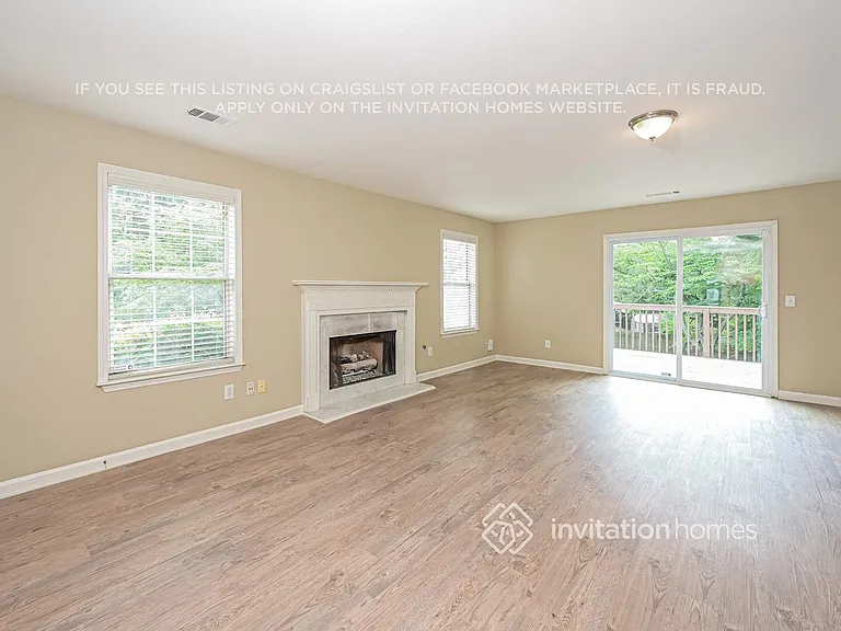 1116 Short Line Ct — Photo 4