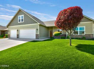 7306 Whitman Ave, Yakima, WA 98903