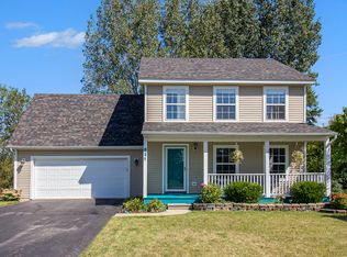 621 S East St, Fowlerville, MI 48836