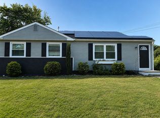305 Linden Ln, Rio Grande, NJ 08242