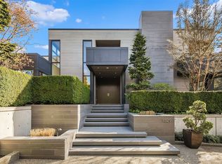 1829 Evergreen Point Rd, Medina, WA 98039