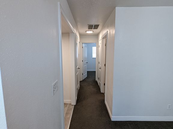 5th image of 677 W Le Bon Cir
