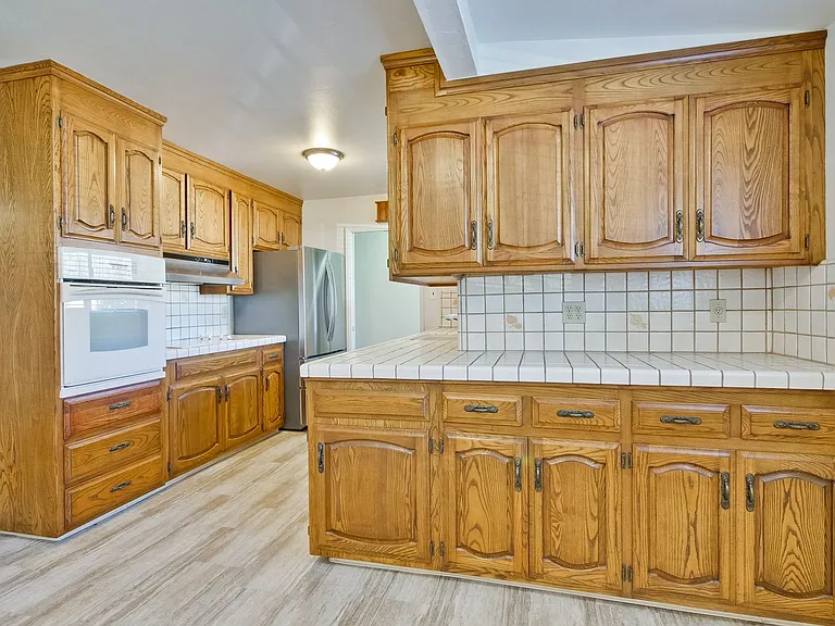 4712 Clarendon Dr — Photo 32