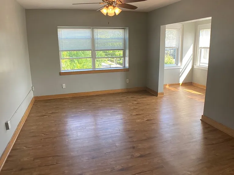 1540 Park Ave — Photo 8