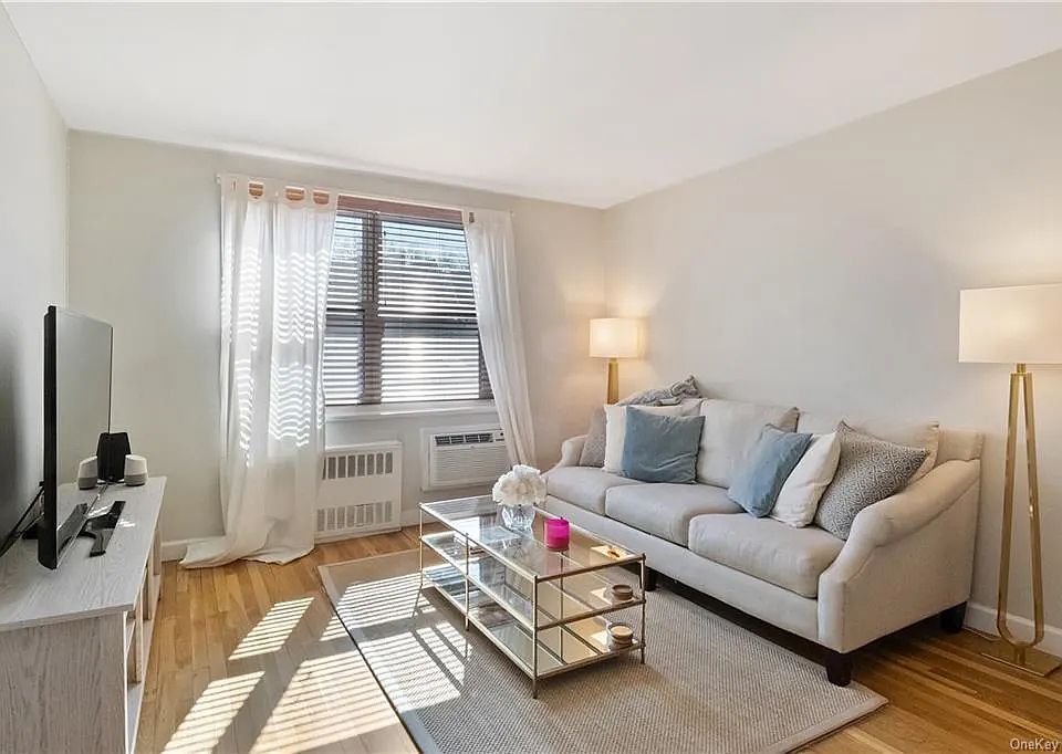 1st image of 75 W 238th St APT 4K