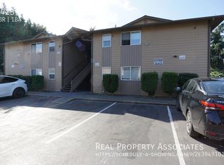 14239 34th Ave S #203, Seattle, WA 98168