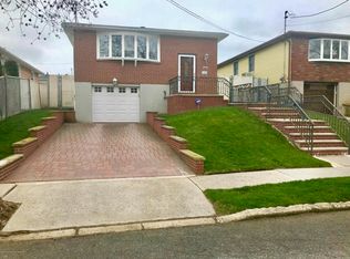 20 Berkley St, Staten Island, NY 10312