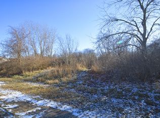 13015 W 29th St, Wadsworth, IL 60083