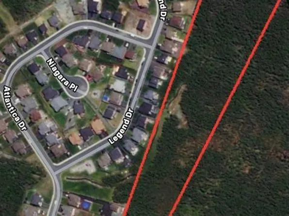 576 St Thomas Line, Paradise, NL A1L3T4