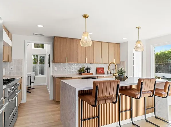 4623 Telescope Ave, Carlsbad, CA 92008