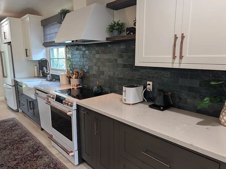 8339 Holy Cross Pl — Photo 11
