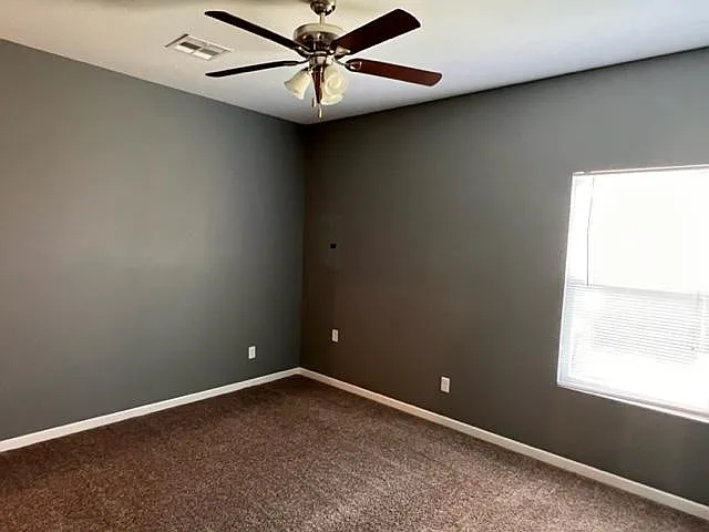 5269 N Cypress Cir — Photo 11