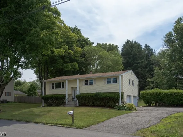 152 Eyland Ave, Roxbury Twp., NJ 07876
