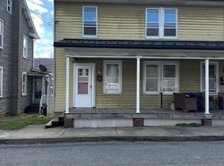 126-128 E Spruce St, Williamstown, PA 17098