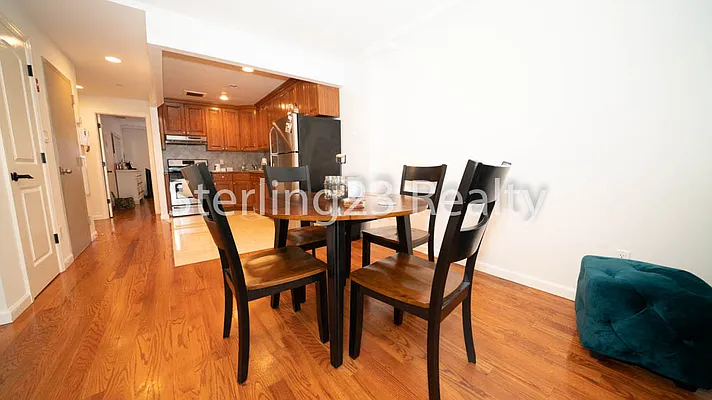 Rented by Sterling Realty Solution Inc | media 17