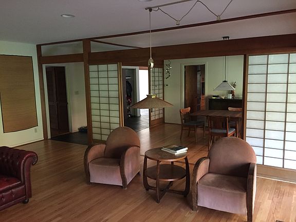 Living Room / Dining Room