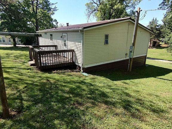 4th image of 105 Pineview Ln