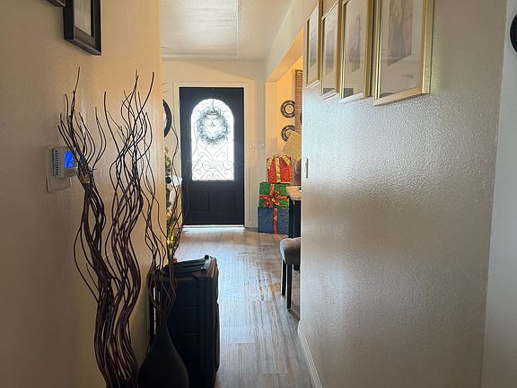 5th image of 12119 Laurel Ave