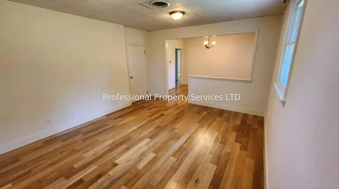 8 Glade Ct — Photo 6