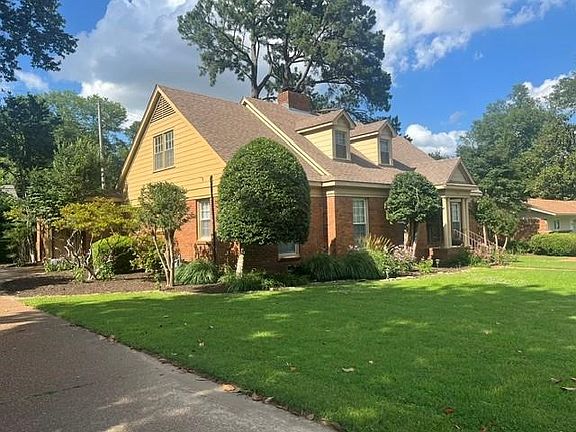 2nd image of 5528 Southwood Dr