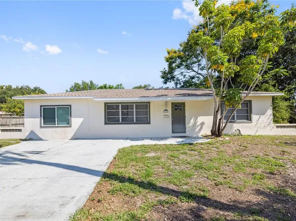 6616 Kent Dr N, Saint Petersburg, FL 33702