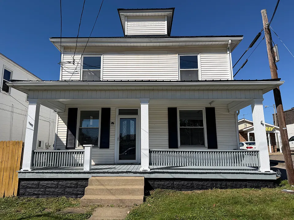 242 S Chestnut St