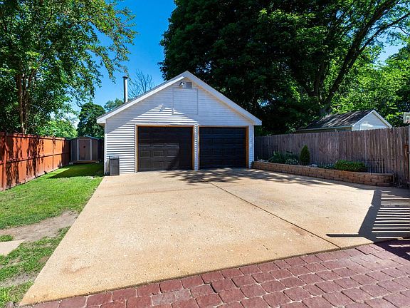 5th image of 810 73rd STREET
