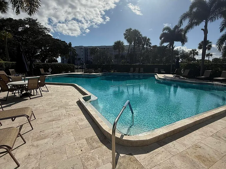 1748 Jupiter Cove Dr #121A — Photo 27